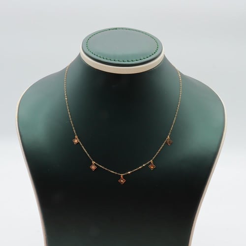 تشوكر ذهب عيار 18 رموز زخرفية وزن 0.48 جرام بتصميم...