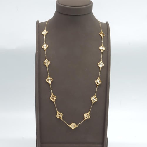 سبحة نواعم الفان كليف عيار 18 وزن 6.4 جرام