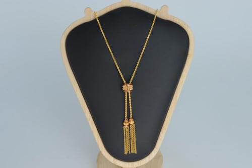 سبحة ذهب عيار 21 مطعمة بالميناء العودي بوزن 5.9 جر...