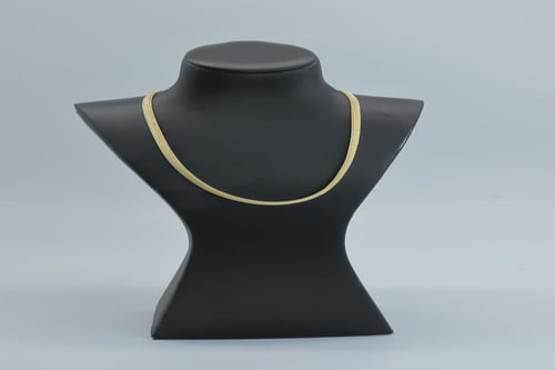 عقد ذهب ماتيني العريض عيار 18 وزن 6 جرام