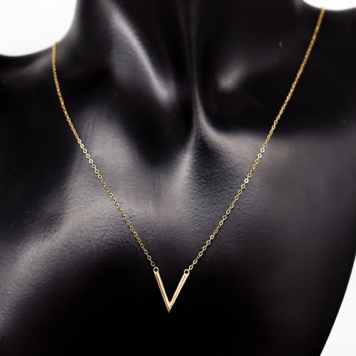 سلسال ذهب تصميم V عيار 18