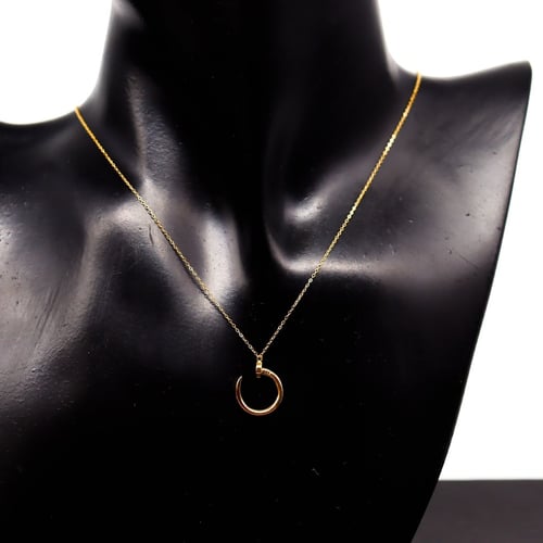 سلسال كارتير ذهب عيار 18 لإطلالة ملكية تليق بك وزن...