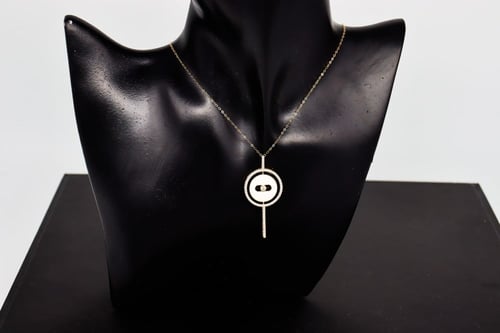 سلسال ذهب Lucky Move Arrow من مسيكاء تصميم الماسي...