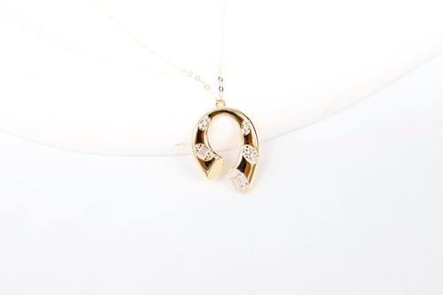 سلسال تصميم الماسي عيار 18