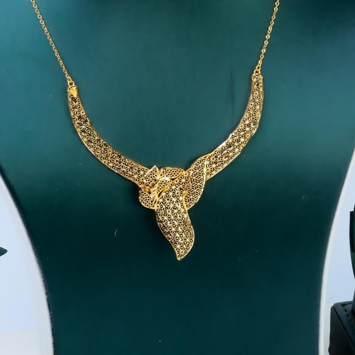 طقم شبكة ذهب عيار 21 وزن 7.73 جرام