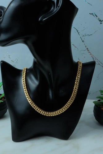 سلسال جنزير ذهب فخم كبير الحجم عيار 18 وزن 14.8 جر...