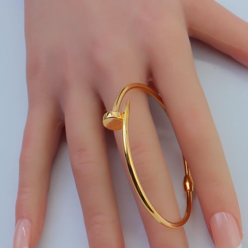 اسوارة ذهب المسمار عيار 21