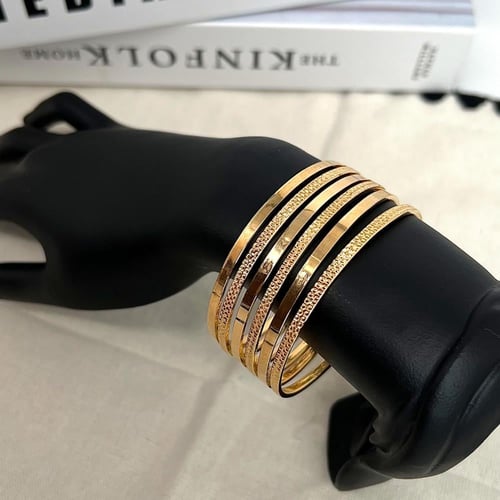 غوايش ذهب سادة عيار 21 هدوء الأناقة وزن 4.5 جرام