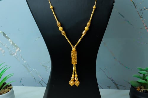 سبحة ذهب المنثورة عيار 21 لأطلالة فاخرة بوزن 13.8...