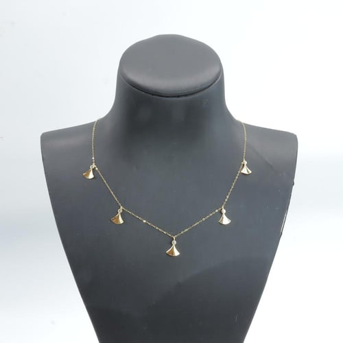 تشوكر ذهب نواعم تصميم الماسي عيار 18 وزن 1 جرام