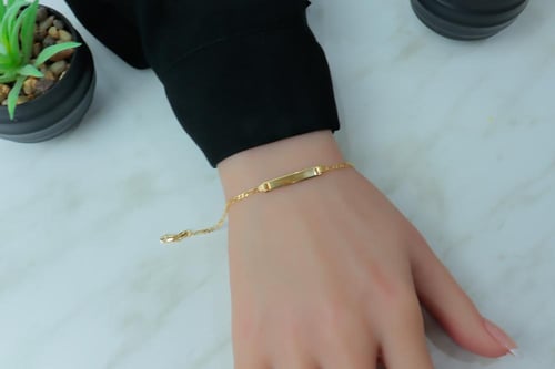 اسوارة ذهب عيار 18 صافية بوزن 2.3 جرام - لأناقة دا...