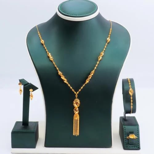 طقم ذهب عيار 21 مناسب كهدية مميزة وزن 16.89 جرام