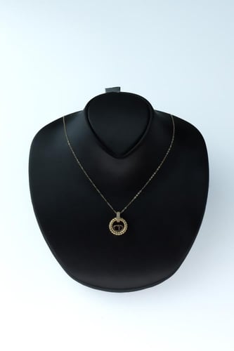 سلسال ذهب عيار 18 بتصميم دائري الماسي بوزن 2.2 جرا...