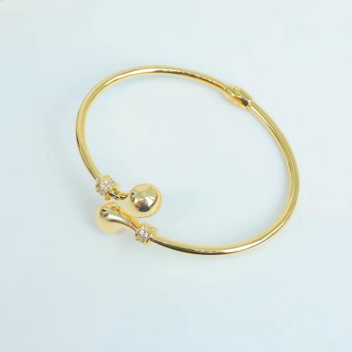 سوارة ذهب البوتيقاء تصميم الماسي عيار 18 وزن 7.1 ج...