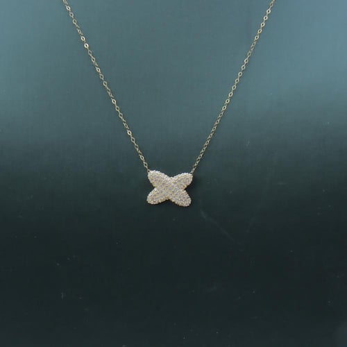 طقم ذهب نواعم عيار 18 تصميم الماسي وزن 2.8 جرام