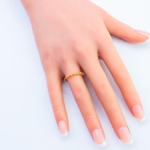 خاتم ذهب عيار 21 تصميم كرات دوريكا ناعم وزن 1.09 ج...