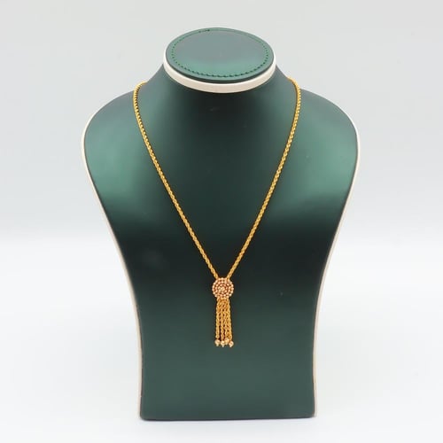 عقد ذهب عيار 21 شراريب ذهبية وزن 7.76 جرام بتصميم...