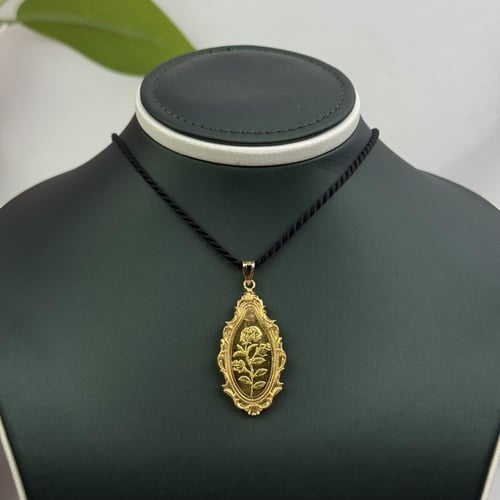 تعليقة فكتوري بتصميم مميز مزيج بين سبيكة وزن 10 عي...