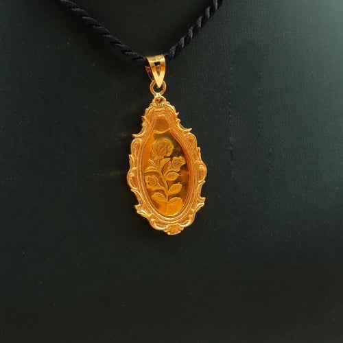 تعليقة فكتوري بتصميم مميز مزيج بين سبيكة وزن 5 قرا...