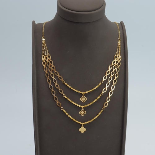 عقد ذهب ثلاثة دور عيار 21 وزن 3.7 جرام