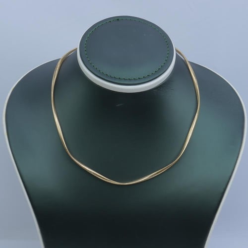 عقد ذهب الاوميقاء المطاطي عيار 18 وزن 1.9 جرام