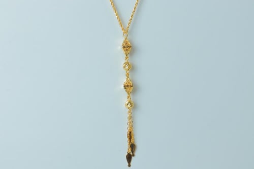 عقد سبحة ذهب عيار 21 وزن 8 جرام - تألقى باناقة الت...