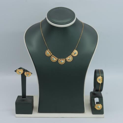 طقم ذهب الرمش عيار 21 مطعم بحبة لولو فيروزي وزن 10...