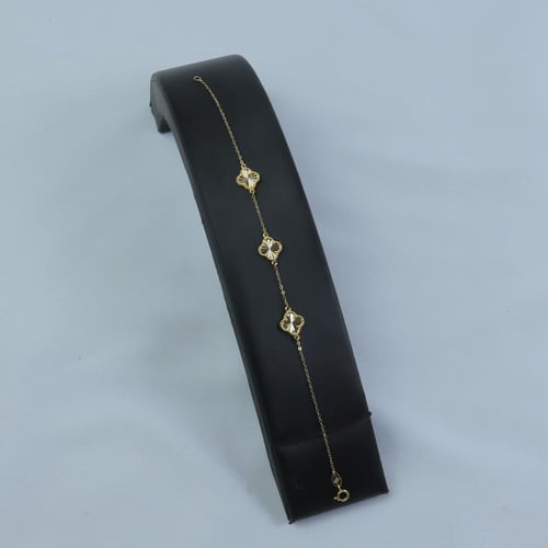 اسوارة فان كليف ذهب عيار 18 ثلاث وردات وزن 1.5 جرا...