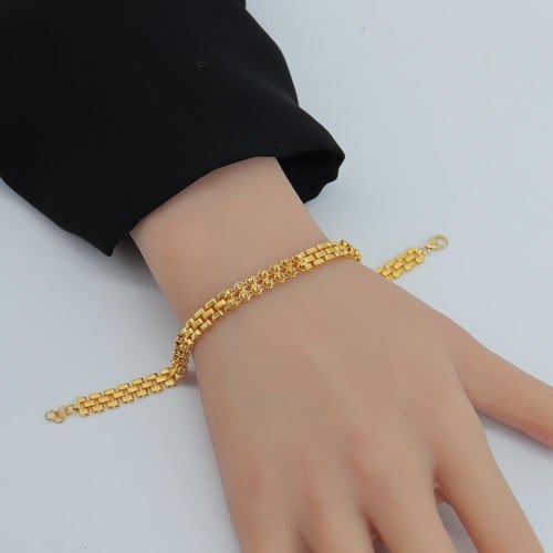 اسوارة ذهب عيار 21 وزن 9.23 جرام