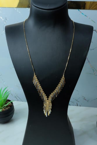 عقد ذهب فخم بتصميم ياباني عيار 18 | الوزن 7.6 جرام