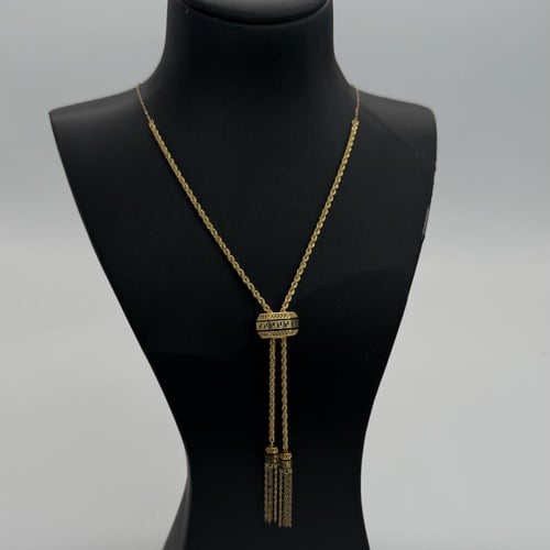 سبحة ذهب عيار 21 مطعمة بالميناء الاسود وزن 6.3 جرا...