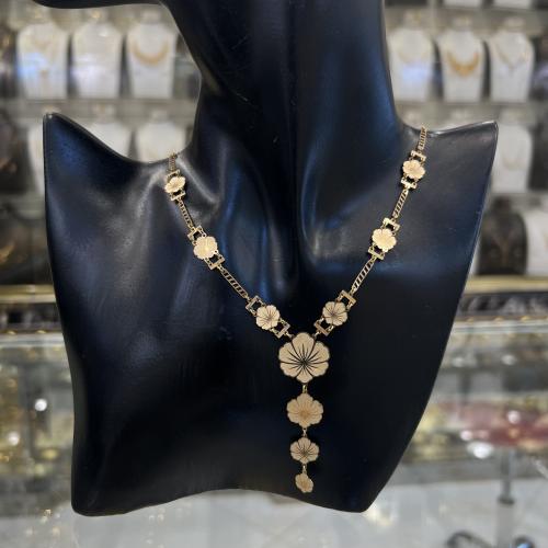 عقد ناعم تصميم ترندي عيار 18 وزن 4.3 جرام