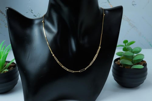 سلسال ذهب تصميم الجنزير عيار 18وزن 2.5 جرام