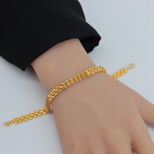 اسوارة ذهب عيار 21 وزن 9.23 جرام