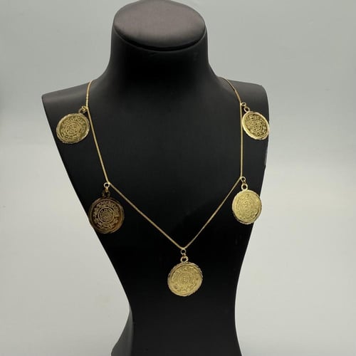 عقد ذهب الجنيهات عيار 21 وزن 11.3 جرام