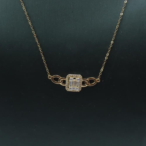 احلى طقم ذهب عيار 18 تصميم الماسي وزن 7.8 جرام