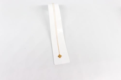 سلسال ذهب الفان كليف نواعم بلمسه الماسية عيار 18 و...