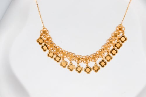 تشوكر تصميم الفان كليف عيار 21