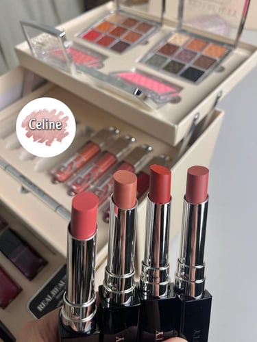 بوكس مكيب ريل بيوتي بديل ديور البيج