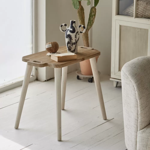 طاولة خدمة جانبيه ريفيه وبسطح من خشب الصنوبر الطبي...