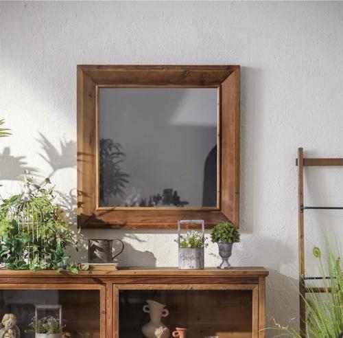 مرايا جدارية بأطار مربع للمداخل من الخشب الطبيعي