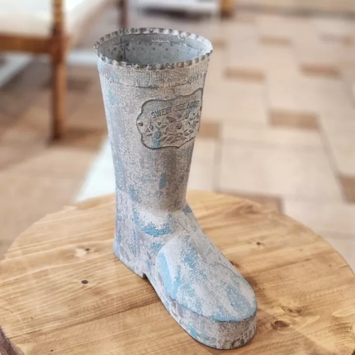 فازة معدنية