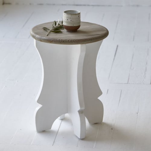 ستول ، كرسي ، طاوله خدمة من الخشب الطبيعي