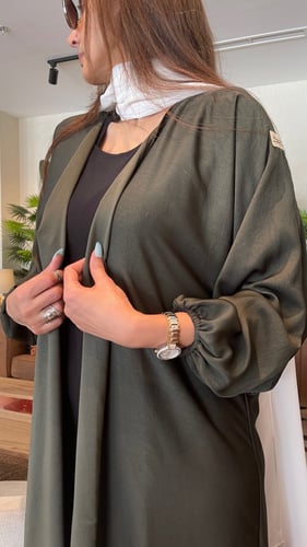 عبايه لف حرير زيتي