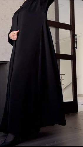 عبايه حرير دبل كلوش