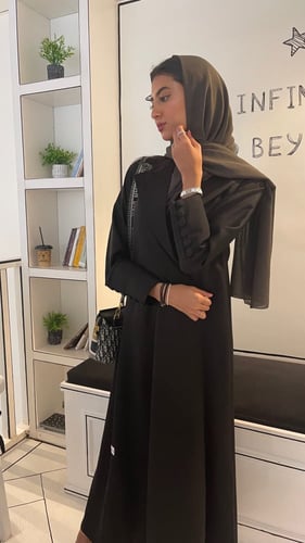 طرحة شيفون لون جيشي غامق جداً