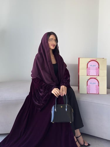 مخمل لون بنفسجي فاتح مع مخمل مكسر بنفسجي فاتح كلوش...