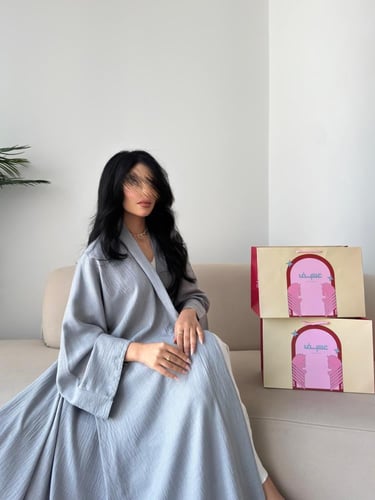 كريب كويتي رمادي فاتح