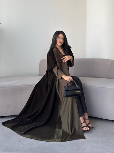 مخمل بني مع حرير بني نص بشت