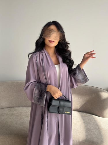 حرير كلوش مع تدخلات حرير مشجر موف فاتح